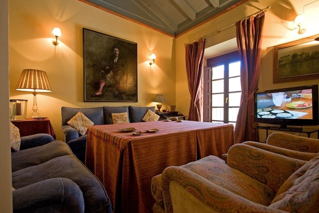 River House Sevilla Ruang foto