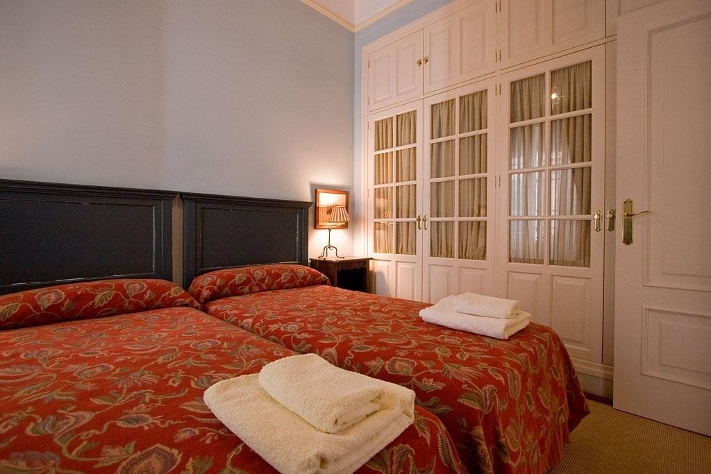 River House Sevilla Ruang foto