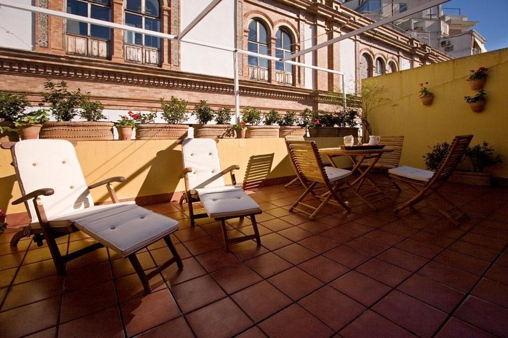 River House Sevilla Ruang foto