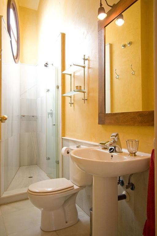 River House Sevilla Ruang foto